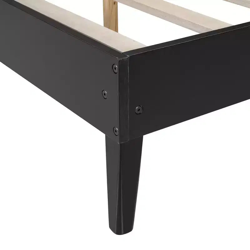 Cadre de lit Queen Size en bois massif avec 2 tables de chevet, lit plateforme élégant en rotin et bois combiné avec lampes - ModernLuxe