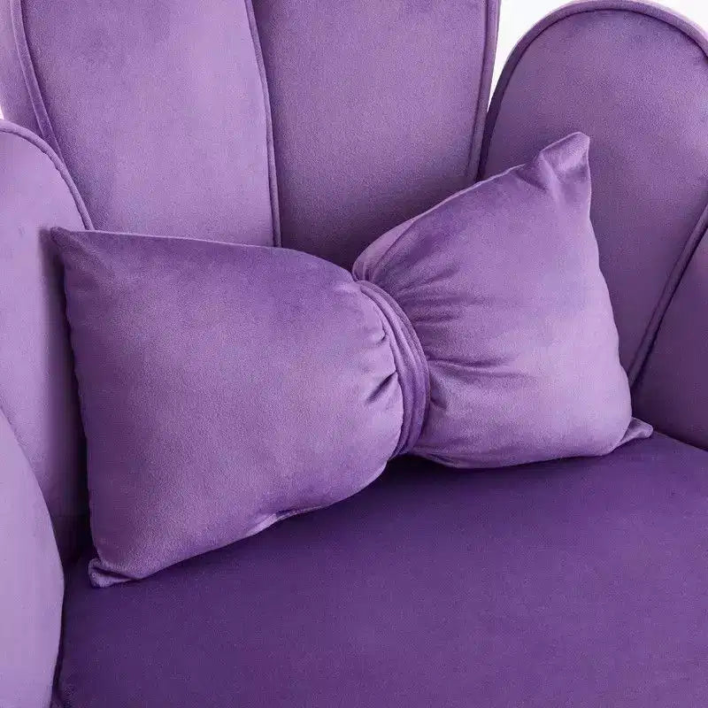 Fauteuil d'appoint en velours avec oreillers