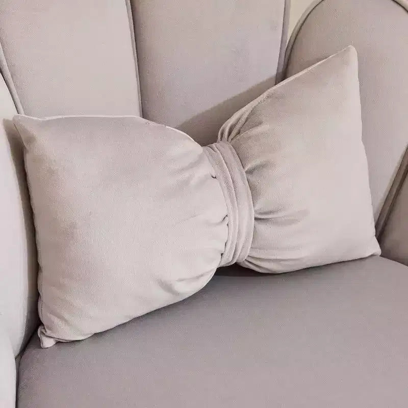 Fauteuil d'appoint en velours avec oreillers