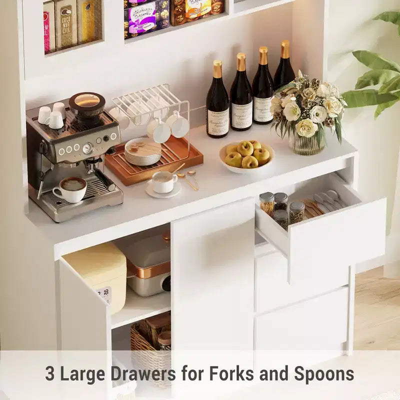 Meuble de cuisine avec porte et étagères réglables Meuble de cuisine d'angle avec étagère pour micro-ondes, éclairage LED et station de recharge