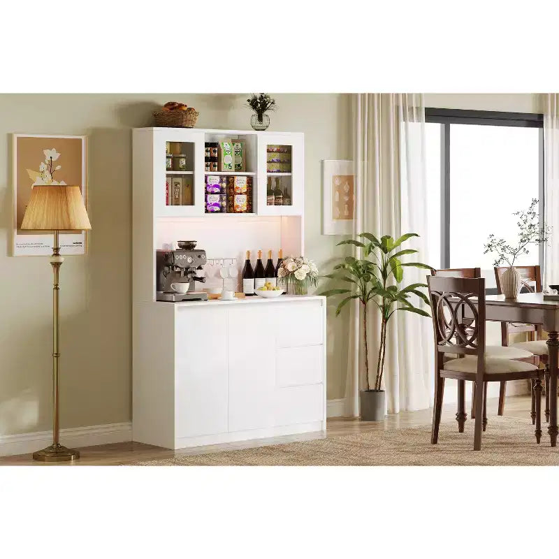 Meuble de cuisine avec porte et étagères réglables Meuble de cuisine d'angle avec étagère pour micro-ondes, éclairage LED et station de recharge