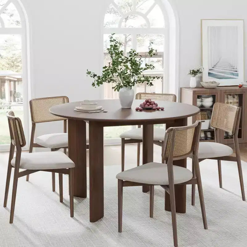 45 Inch Walnut Colored Circular Dining Table, Suitable For Dining With Multiple People At The Same Time, Suitable For Both Dining And Living Rooms