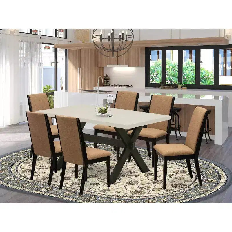 Table de salle à manger HomeStock 7 pièces avec plateau en bois massif finition chêne naturel et 6 chaises Parson