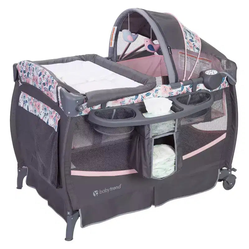 Parc portable Baby Trend Deluxe II Nursery Center
