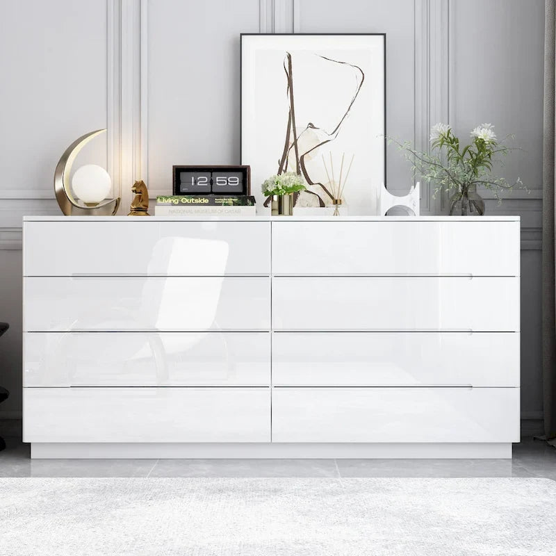 Commode 63 à finition haute brillance avec caisson éclairé à 8 tiroirs et plateau spacieux